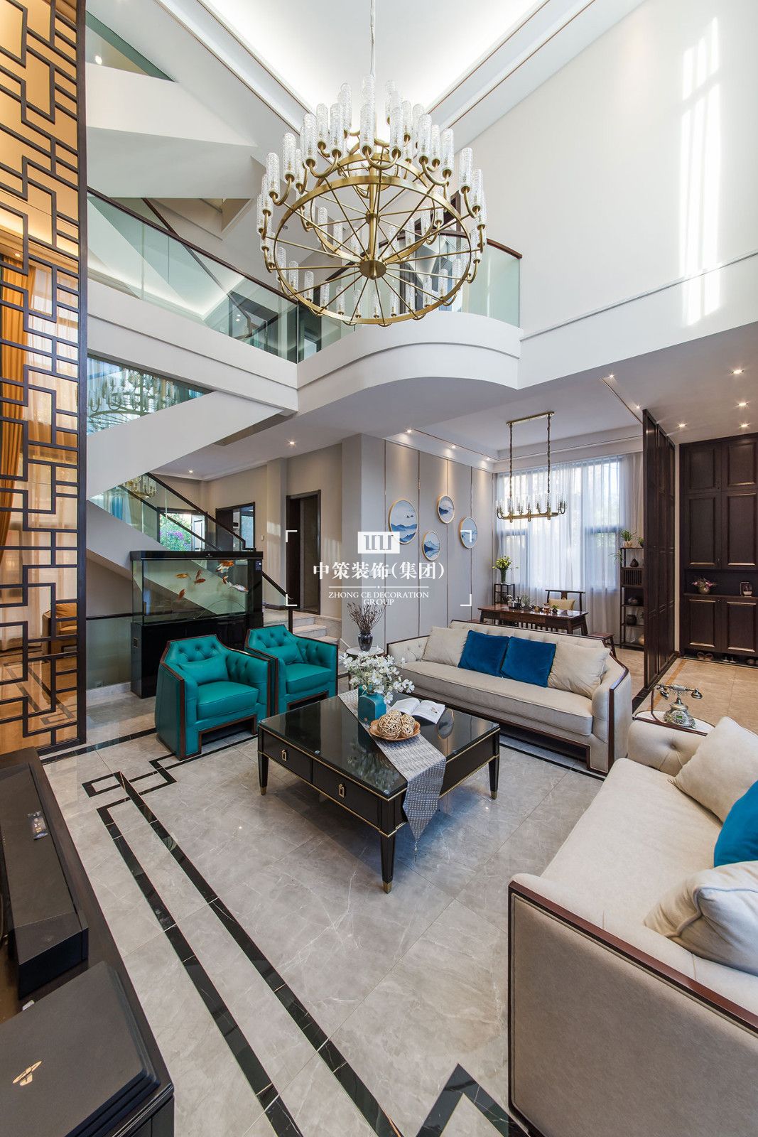 別墅中空客廳裝修效果圖